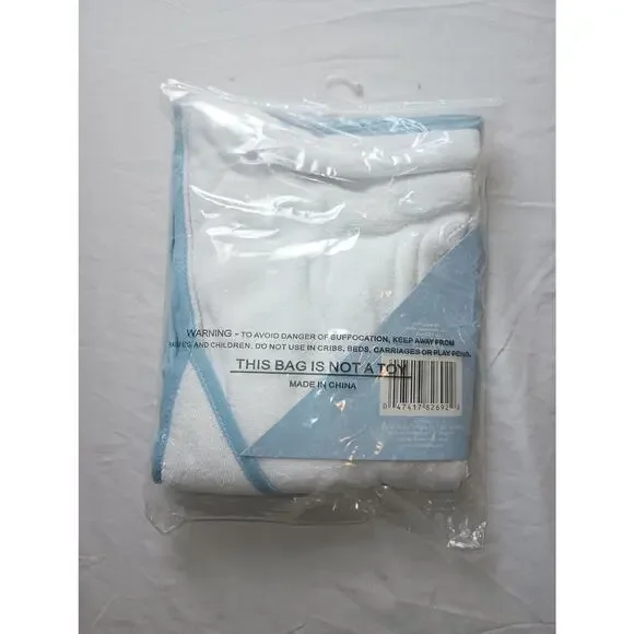 Vintage 90s Winnie the Pooh Disney Infant Hooded Towel NWT - Picture 2 of 2